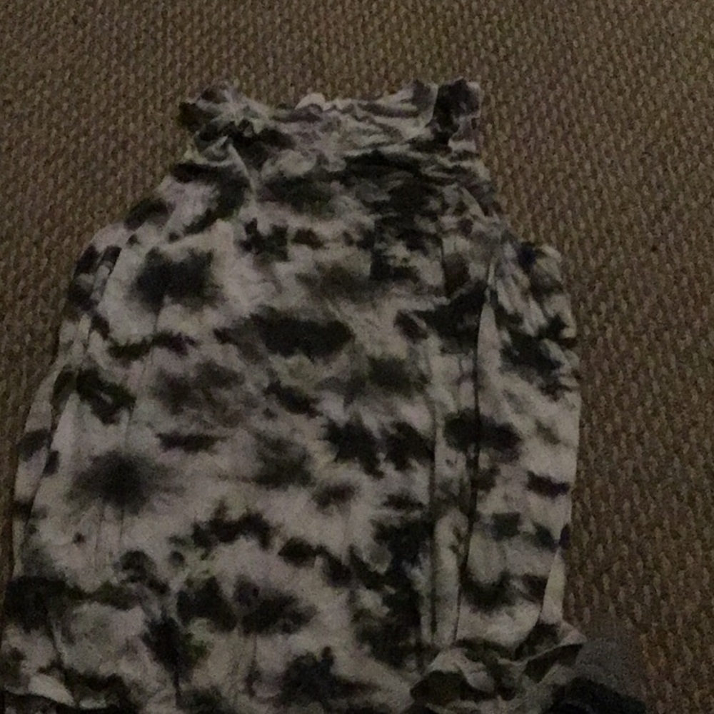 Tank tops - Picture 6 of 6